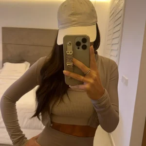 Cream baseball cap - BONITA<Boutique Bonita Discount