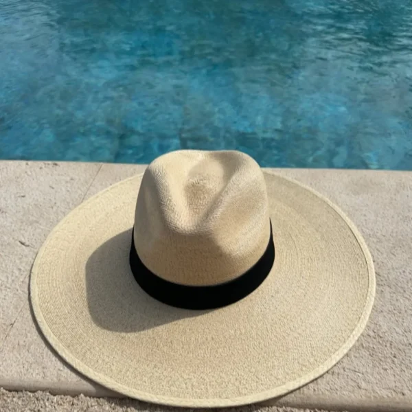 St Kitts - Palm hat black band<Boutique Bonita Best
