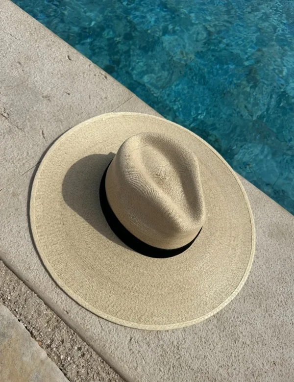 St Kitts - Palm hat black band<Boutique Bonita Best