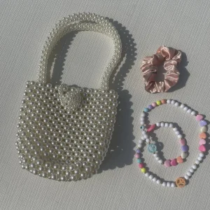 The Queen of Pearls<Boutique Bonita Fashion