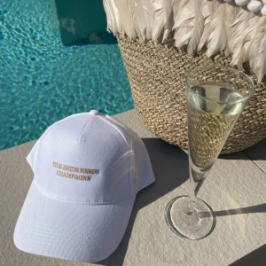 This Bride Needs Champagne - Cap<Boutique Bonita Best